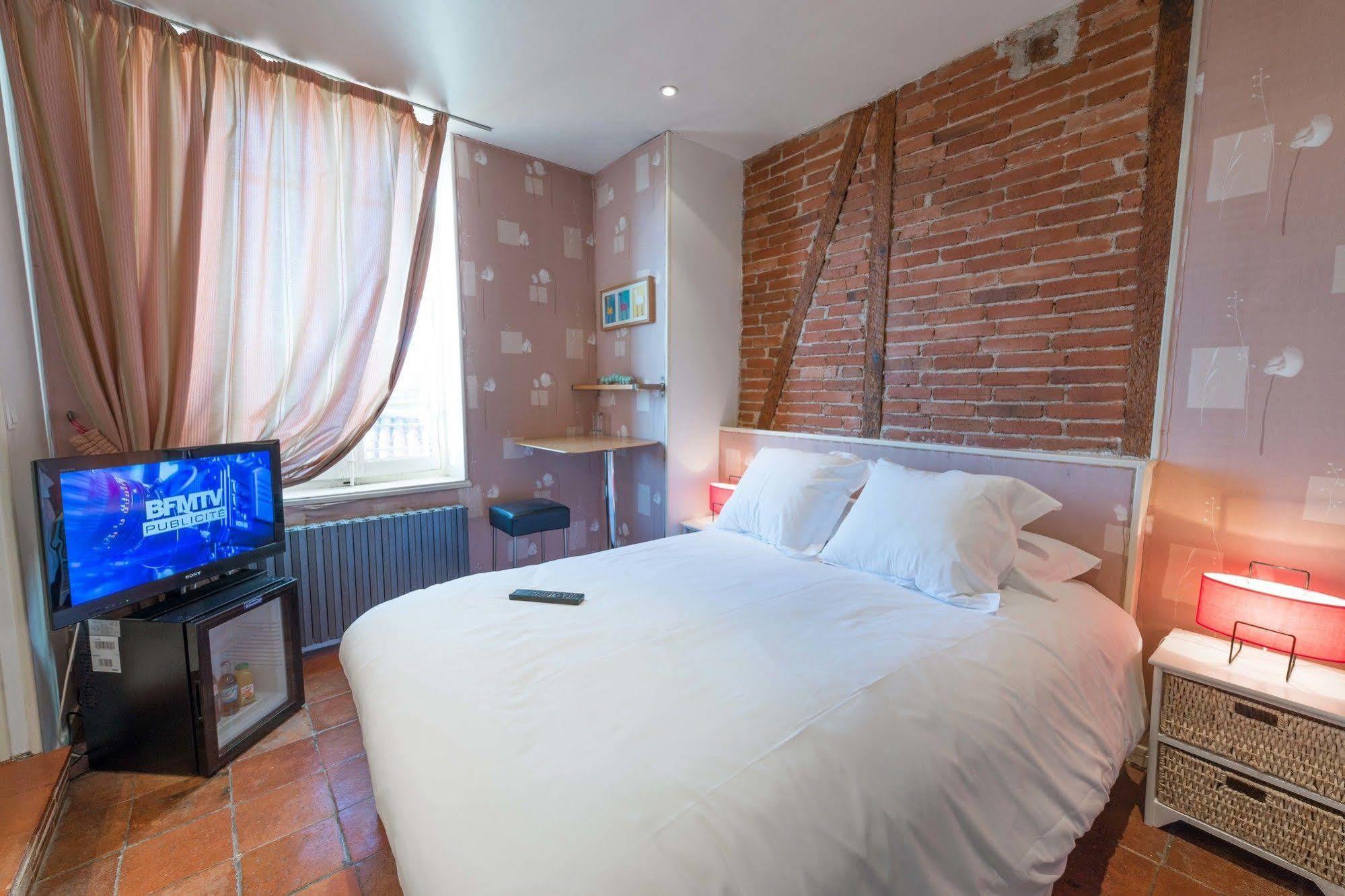 Europe Hotel Castres  Eksteriør bilde